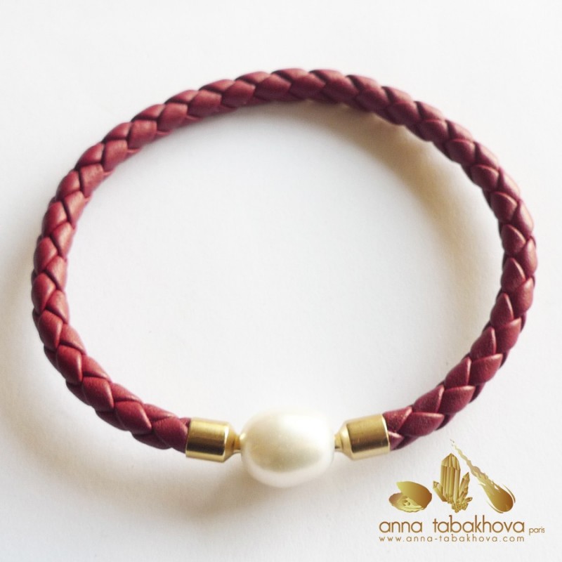 5 mm Braided Leather InterChangeable BRACELET, burgundy color, with a cultured pearl clasp (sold speratly)